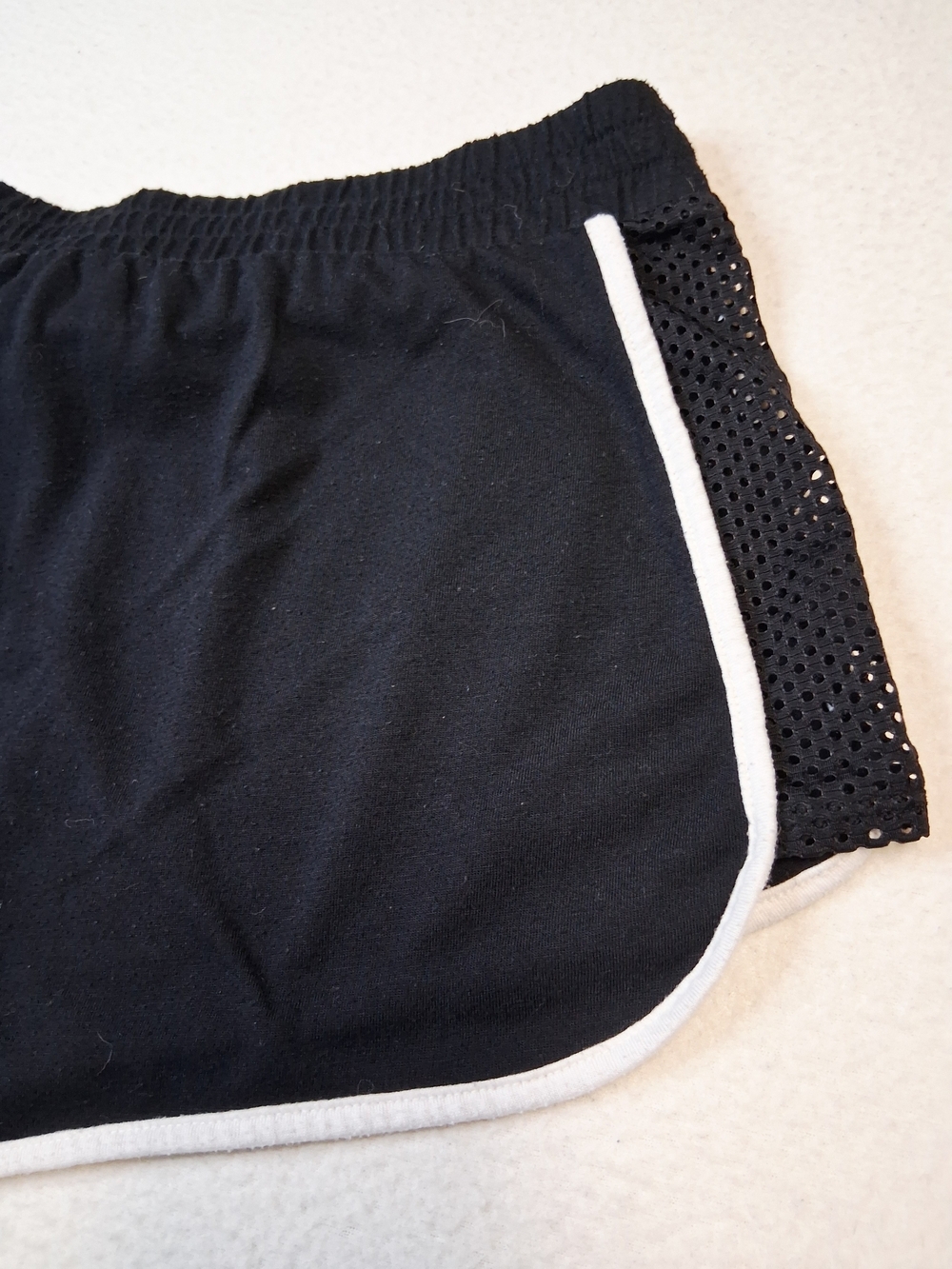 4/20$ La SENZA Black Athletic Shorts with White Trim - Picture 6 of 7